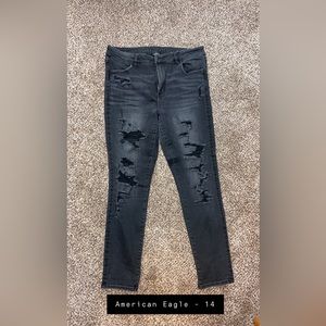 Women’s American Eagle Jeans